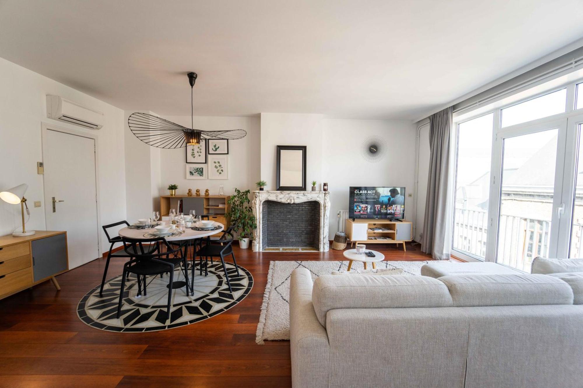Luxury Apart' Mons City Center With Terrace Apartment Екстериор снимка